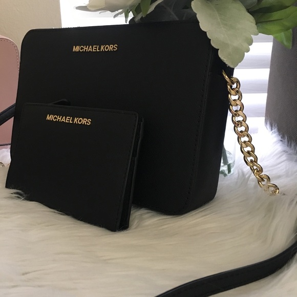 Last set✨Michael Kors Large Crossbody Bag & wallet - Picture 3 of 7